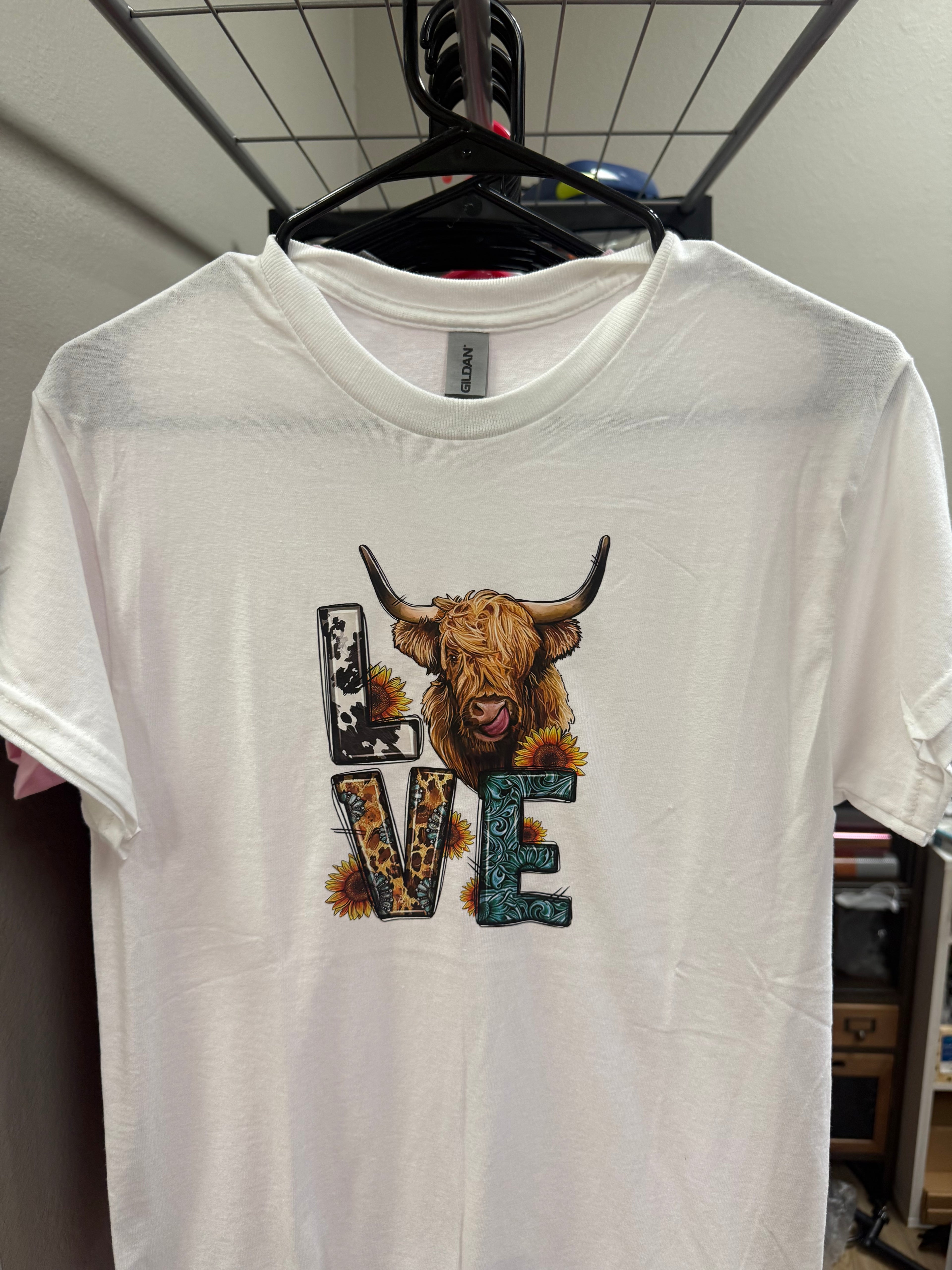 Love Small Tshirt